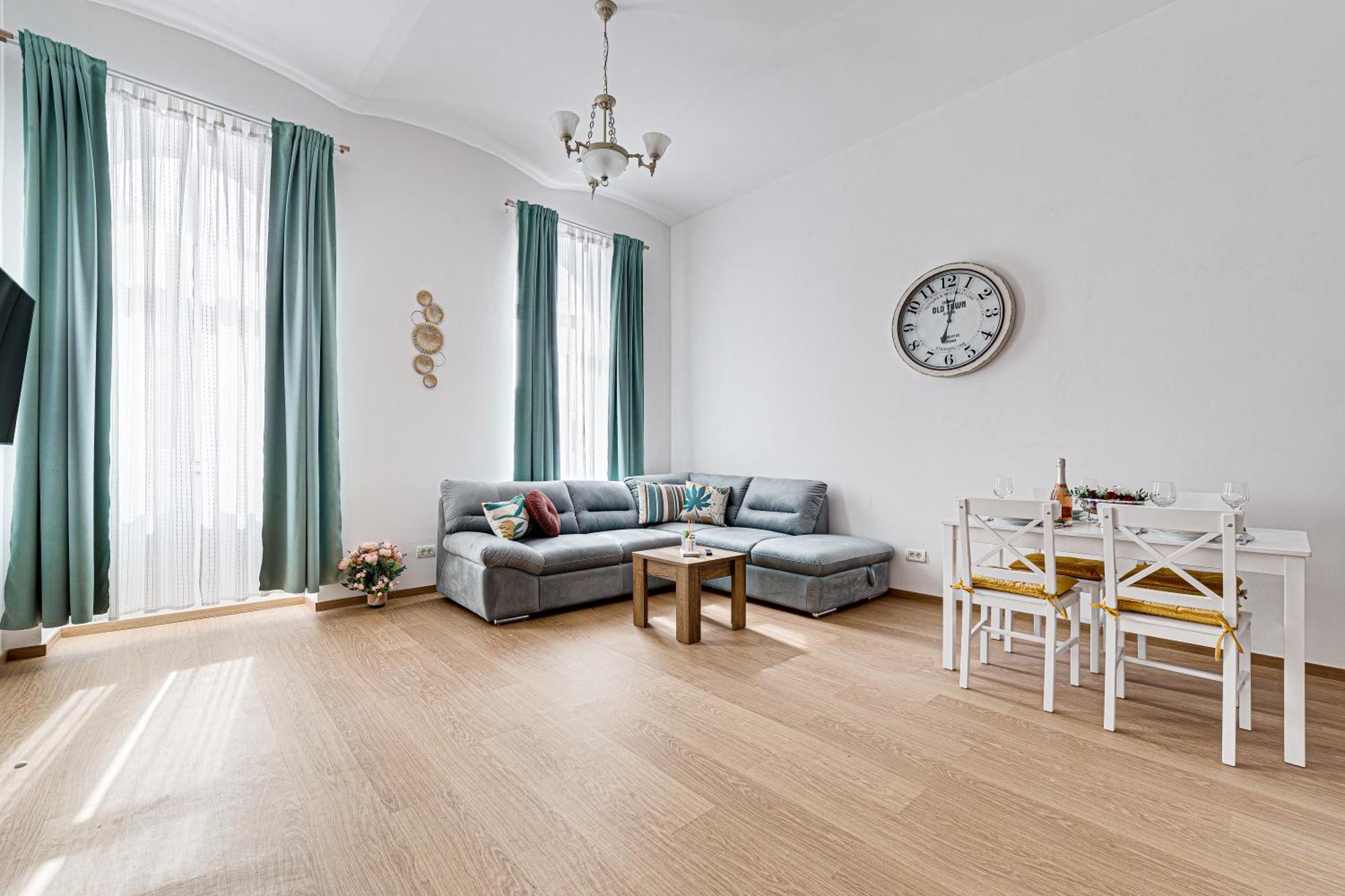 Ari Central Grand Apartments - Luxurious Stay アラド エクステリア 写真