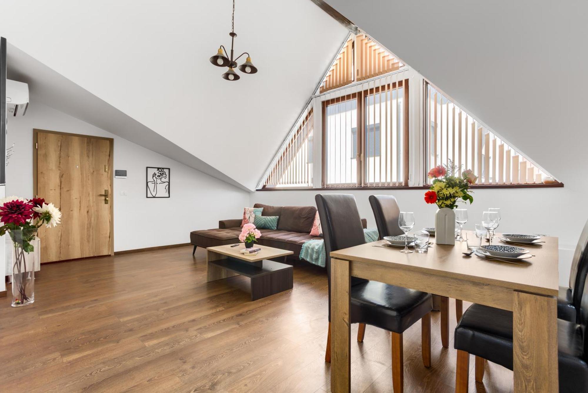 Ari Central Grand Apartments - Luxurious Stay アラド エクステリア 写真