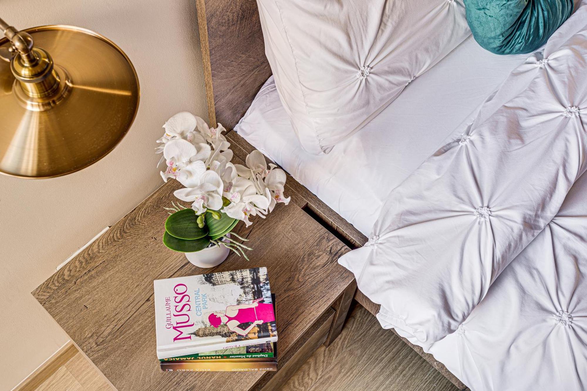 Ari Central Grand Apartments - Luxurious Stay アラド エクステリア 写真