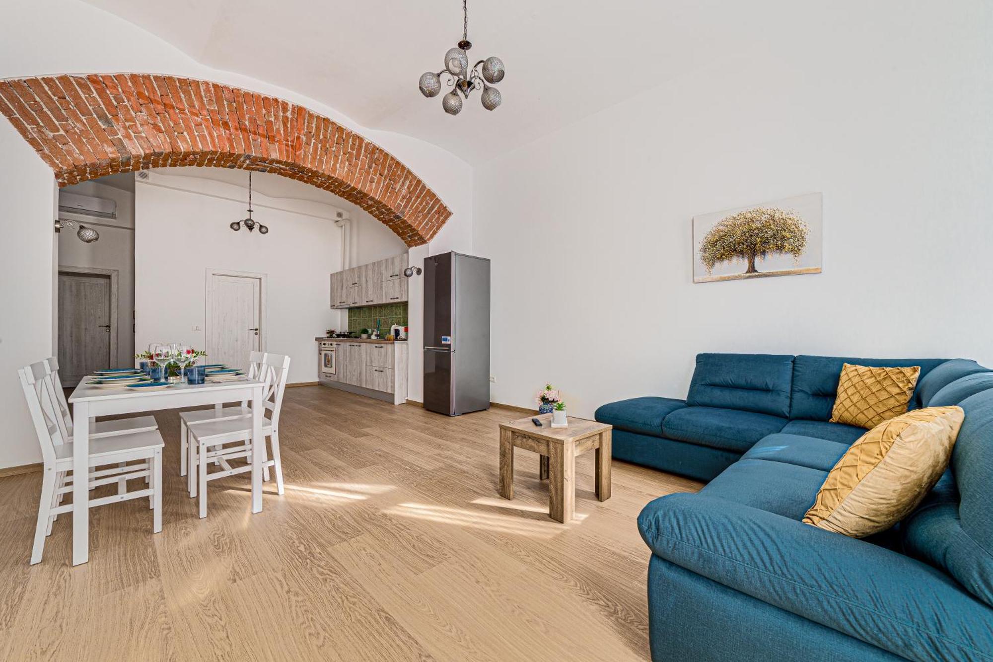 Ari Central Grand Apartments - Luxurious Stay アラド エクステリア 写真