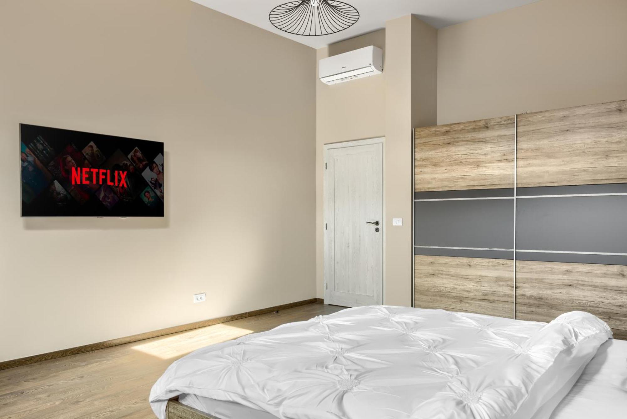 Ari Central Grand Apartments - Luxurious Stay アラド エクステリア 写真