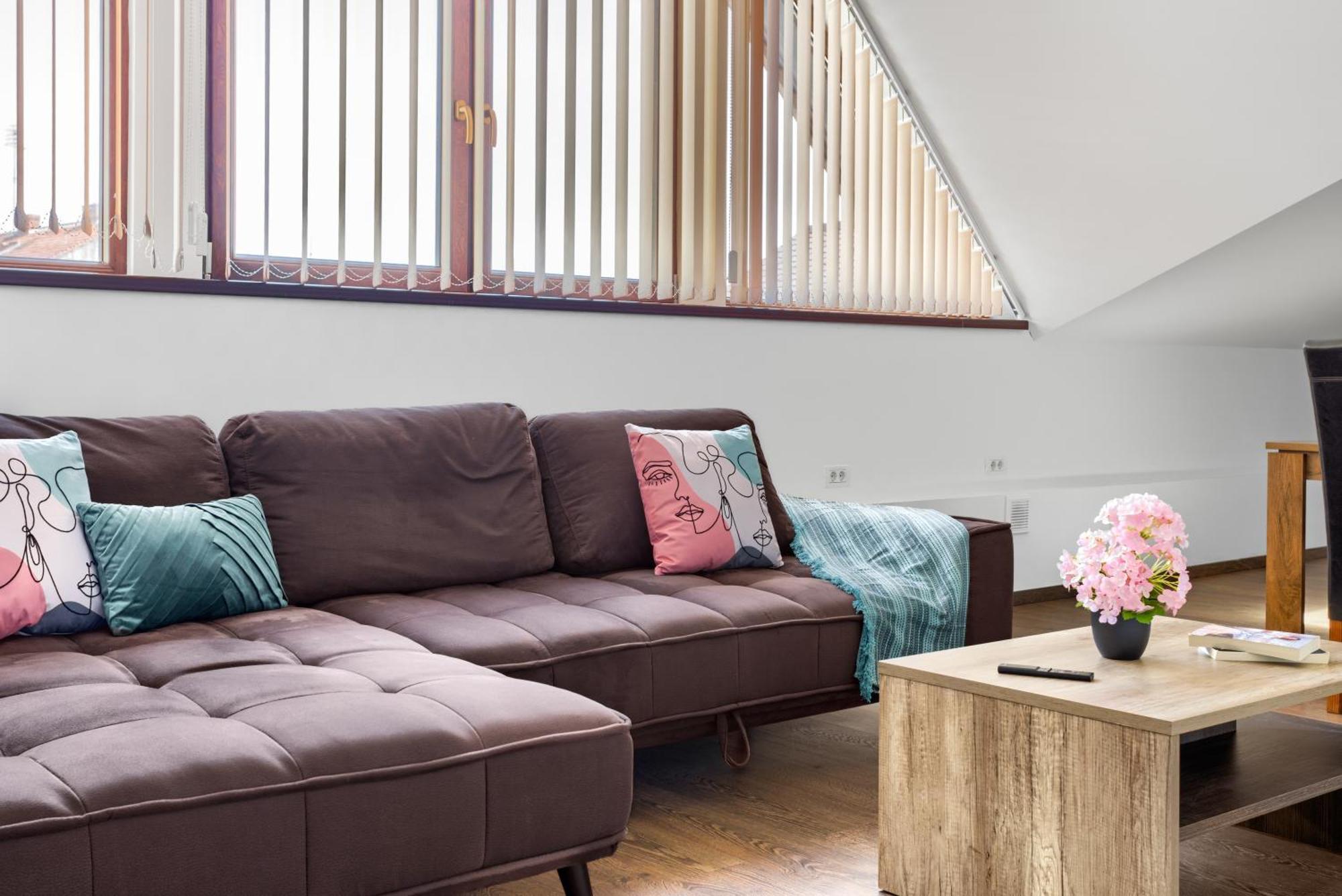 Ari Central Grand Apartments - Luxurious Stay アラド エクステリア 写真