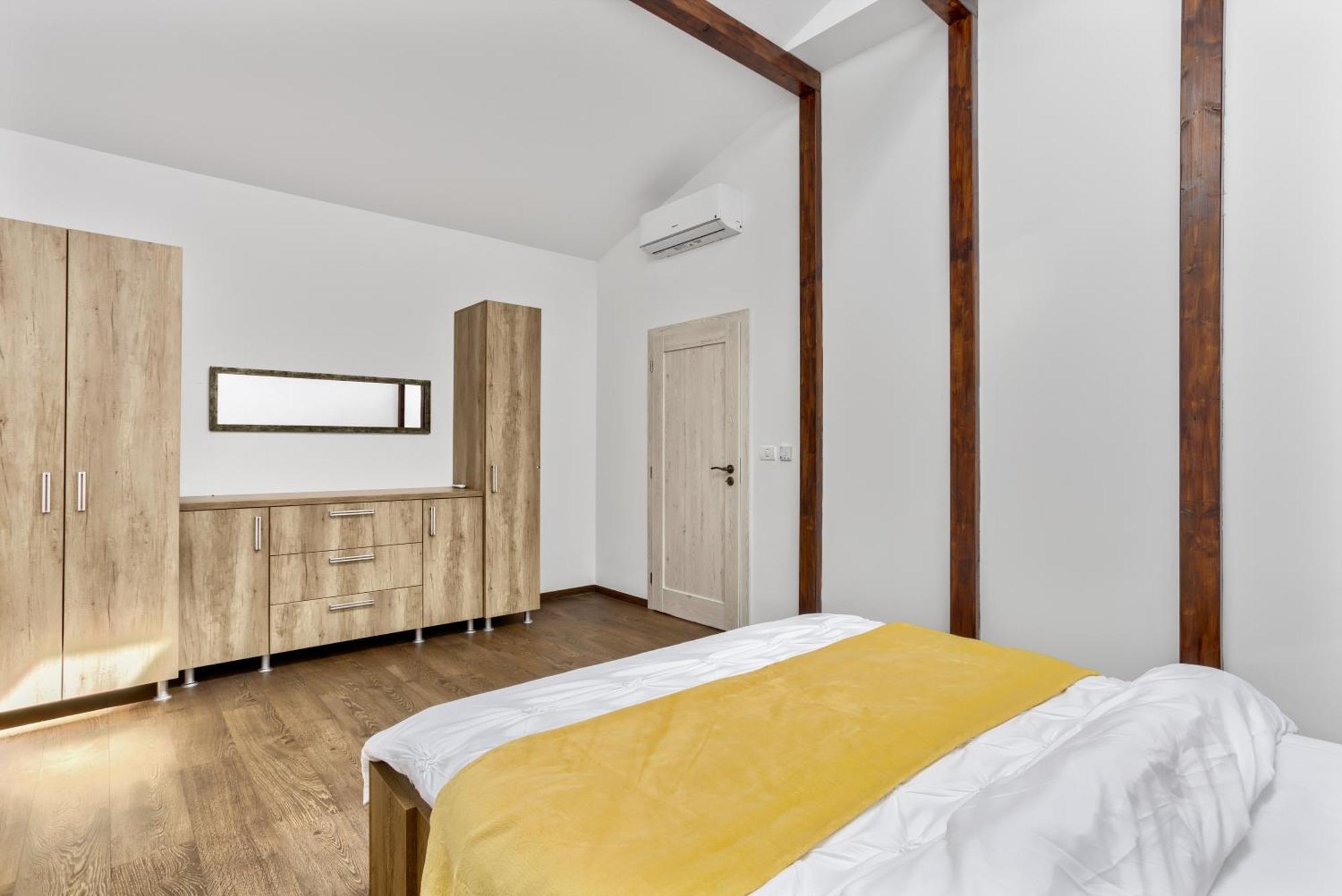 Ari Central Grand Apartments - Luxurious Stay アラド エクステリア 写真